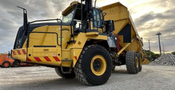 2019-KOMATSU-HM300-5-ARTICULATED-DUMP-TRUCK_59095786.h