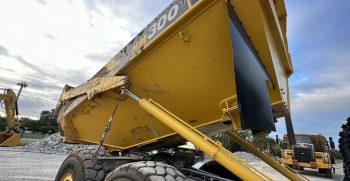 2019-KOMATSU-HM300-5-ARTICULATED-DUMP-TRUCK_59095796.h